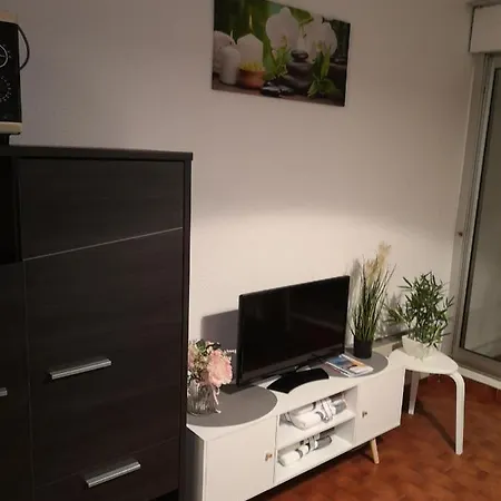 Appartement Climatisé Centre Port Piscine