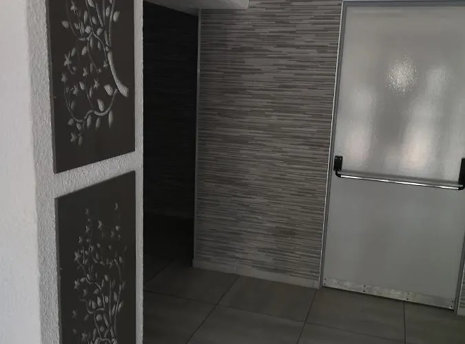 Apartment Climatise Centre Port Piscine *